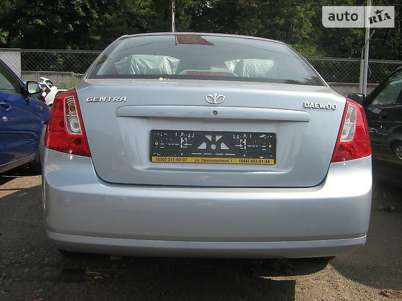 Daewoo Gentra 2014 года