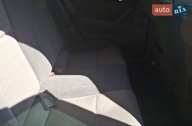 Daewoo Gentra  2015
