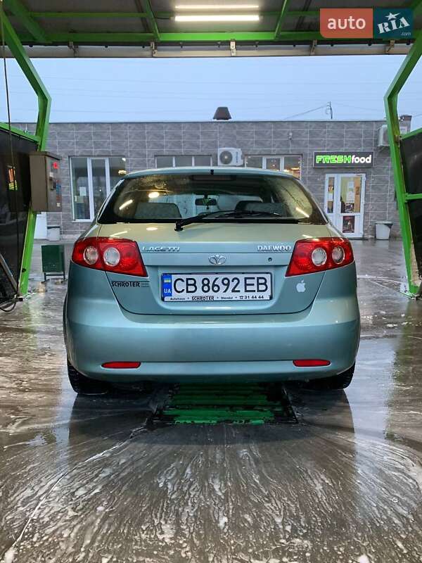 Daewoo Lacetti