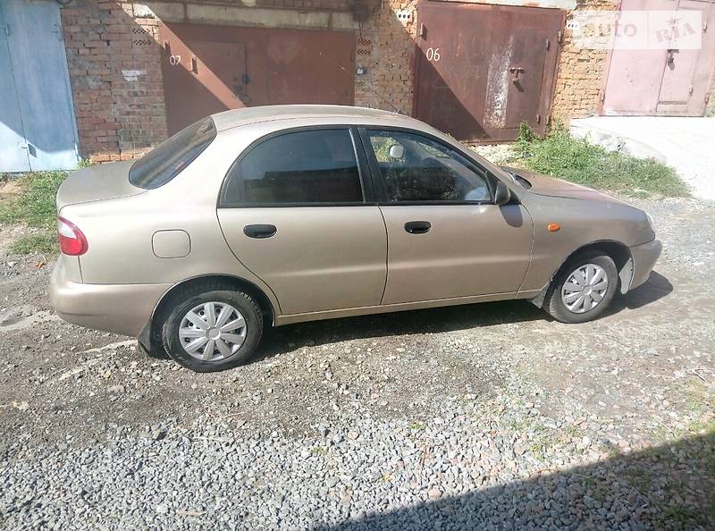 Daewoo Lanos 2008 года
