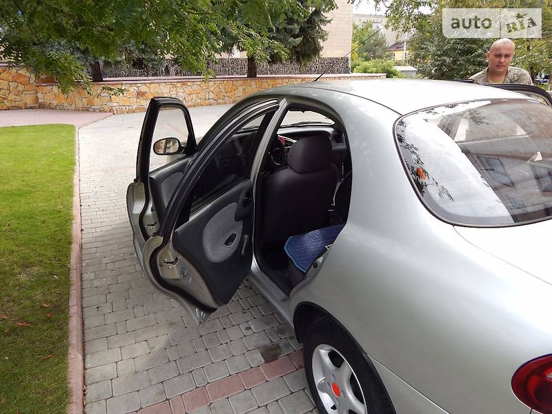 Daewoo Lanos 2008 року