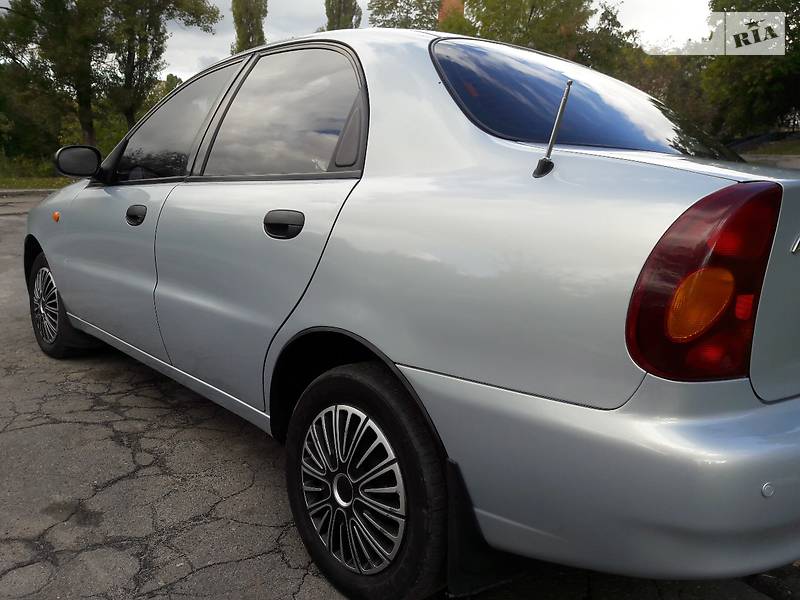 Daewoo Lanos 2005 року