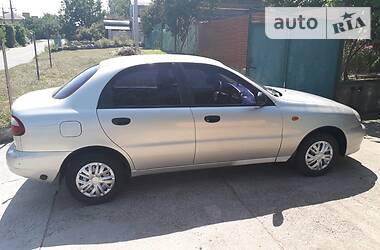 Daewoo Lanos  2002