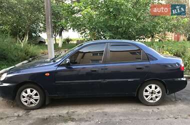 Daewoo Lanos  2003