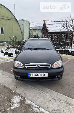 Daewoo Lanos  2011