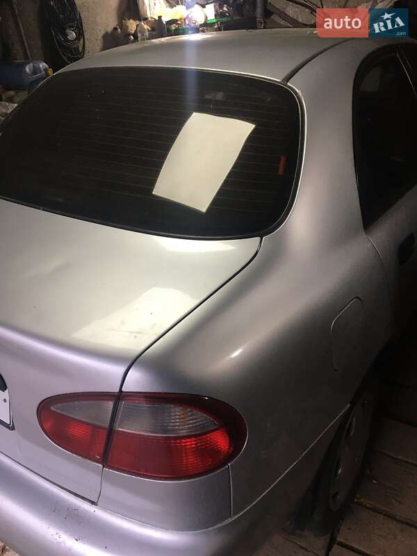 Седан Daewoo Lanos 2008 в Черновцах