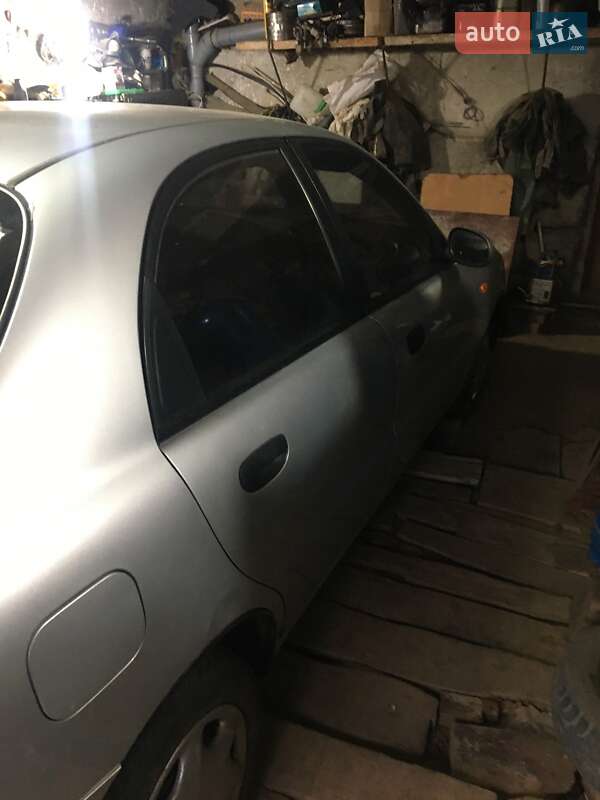 Седан Daewoo Lanos 2008 в Черновцах