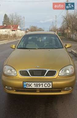 Daewoo Lanos  2002