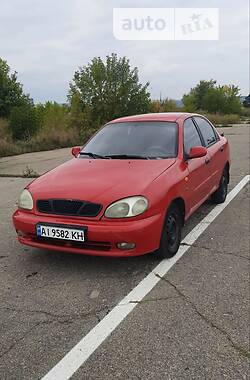 Daewoo Lanos  1999