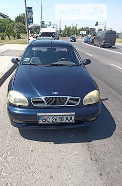 Daewoo Lanos  2004