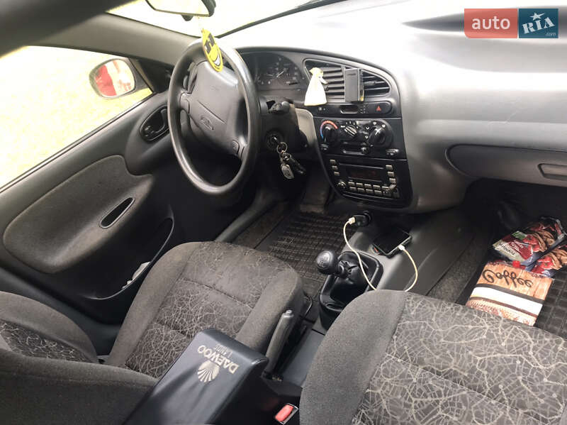 Седан Daewoo Lanos 2008 в Дніпрі