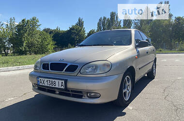 Daewoo Lanos  2004