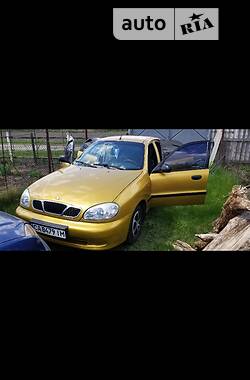 Daewoo Lanos  2003