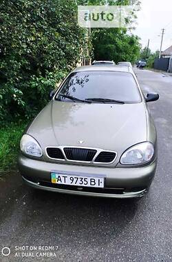 Daewoo Lanos  2002