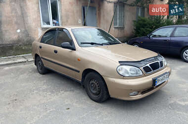 Daewoo Lanos  2002