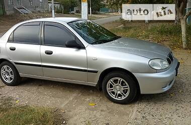 Daewoo Lanos  1998