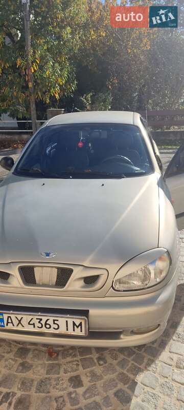 Daewoo Lanos 2006 року в Харкові