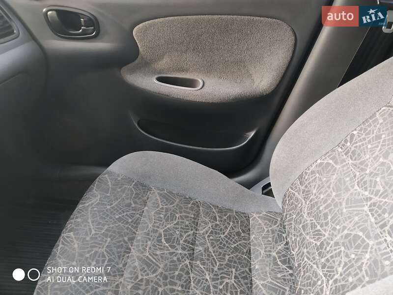 Седан Daewoo Lanos 2006 в Киеве