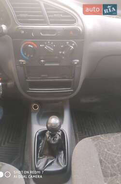 Седан Daewoo Lanos 2006 в Киеве