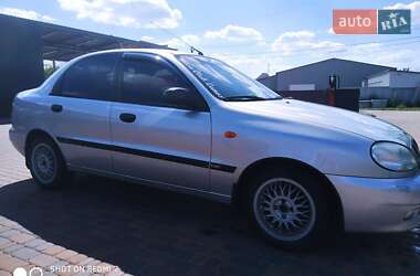 Седан Daewoo Lanos 2006 в Киеве