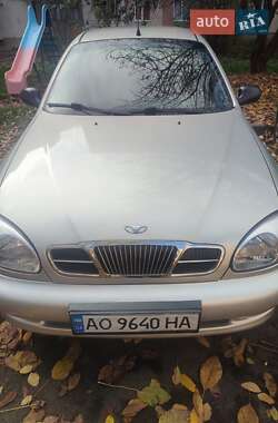 Daewoo Lanos  2004