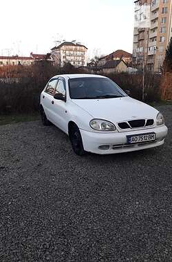 Daewoo Lanos  1998