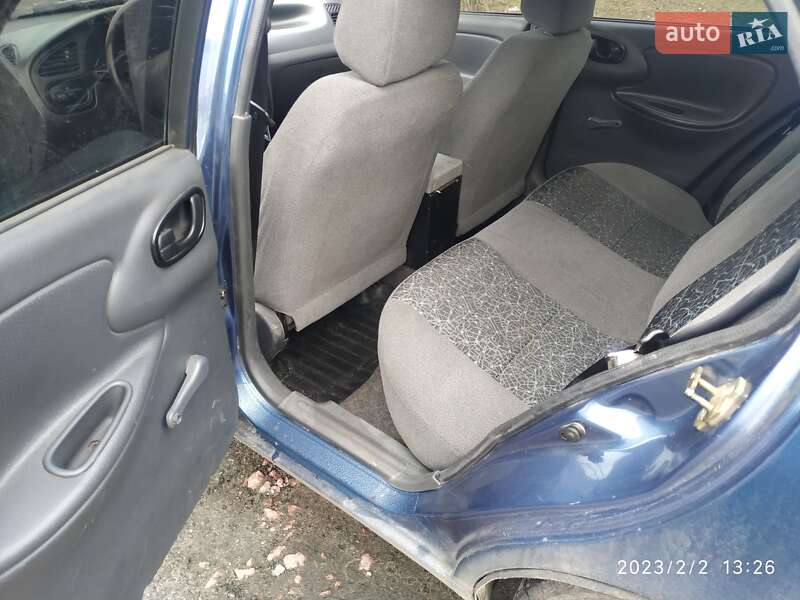 Седан Daewoo Lanos 2009 в Ірпені