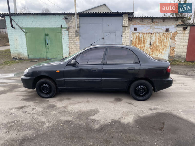 Седан Daewoo Lanos 2008 в Дубно