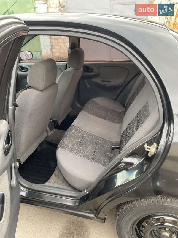 Седан Daewoo Lanos 2008 в Дубно