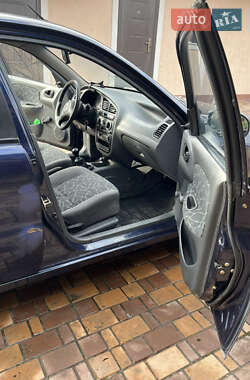Седан Daewoo Lanos 2003 в Киеве