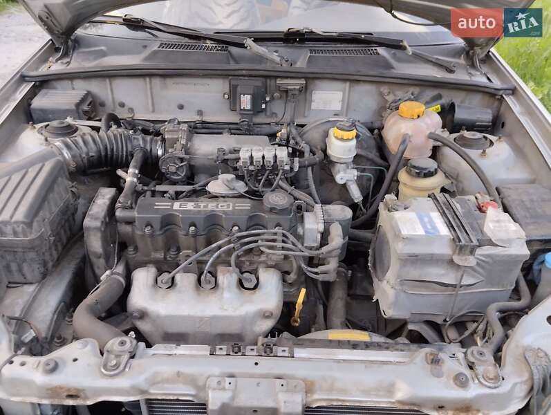 Седан Daewoo Lanos 2007 в Киеве