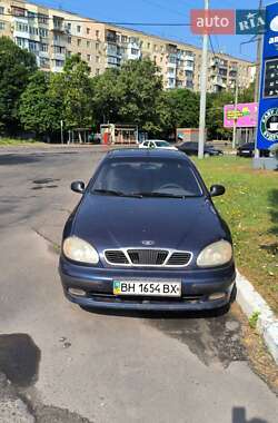 Daewoo Lanos  2004