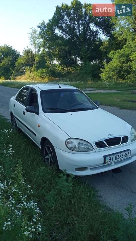 Седан Daewoo Lanos 2008 в Светловодске