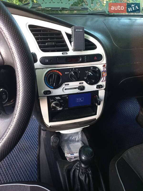 Седан Daewoo Lanos 2005 в Кропивницком