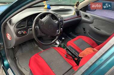 Daewoo Lanos  2004