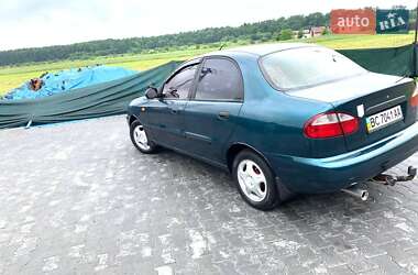 Седан Daewoo Lanos 2004 в Львові