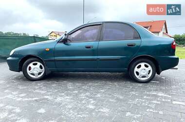 Седан Daewoo Lanos 2004 в Львові