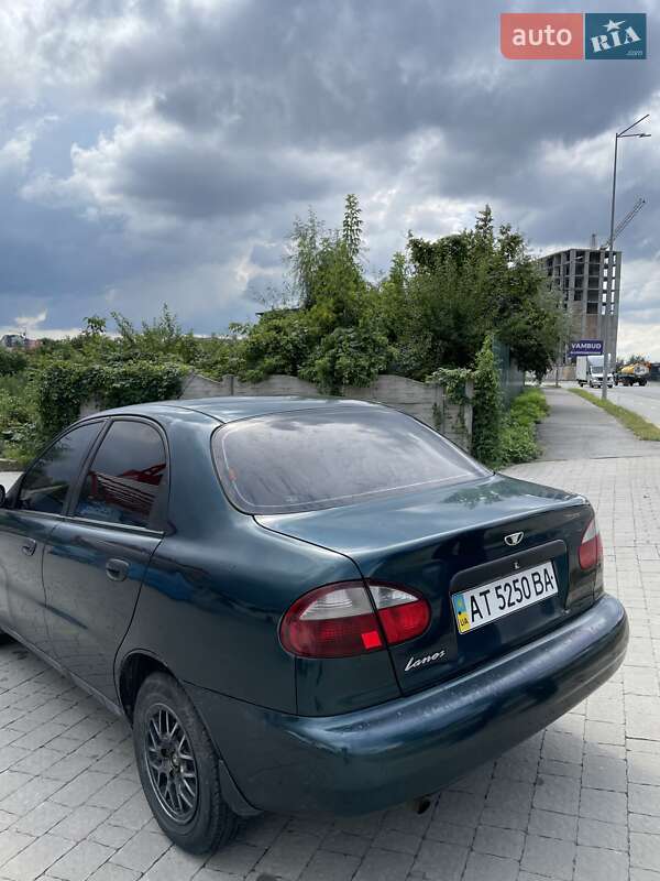 Седан Daewoo Lanos 2003 в Ивано-Франковске