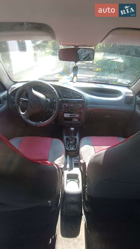 Седан Daewoo Lanos 2003 в Тячеве