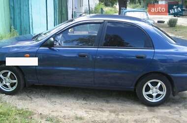 Daewoo Lanos  1999