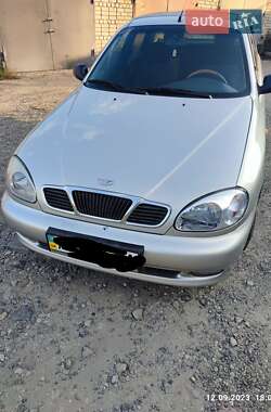 Седан Daewoo Lanos 2003 в Днепре Седан Daewoo Lanos 2003 в Днепре