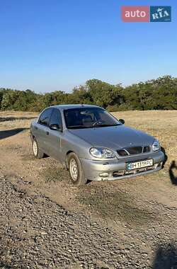 Daewoo Lanos  2004