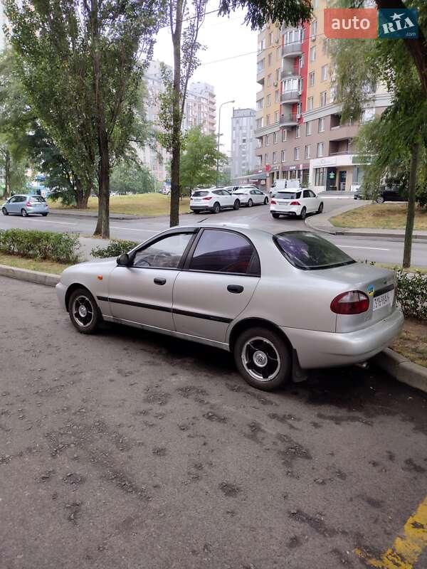 Daewoo Lanos 2004