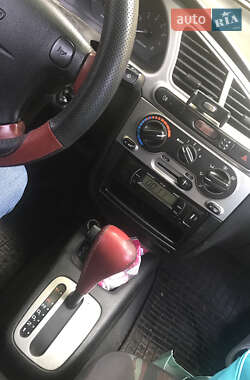 Daewoo Lanos  1998