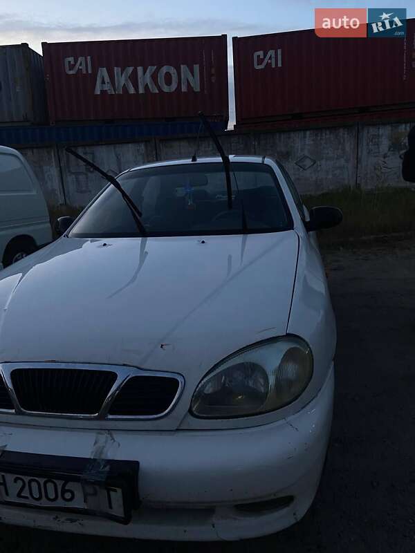 Седан Daewoo Lanos 2004 в Одесі