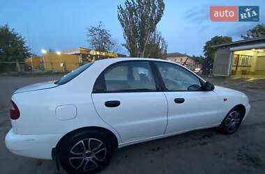 Седан Daewoo Lanos 2004 в Одесі