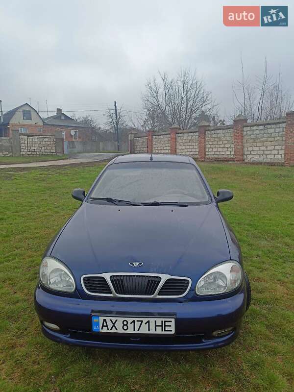 Седан Daewoo Lanos 2004 в Харькове