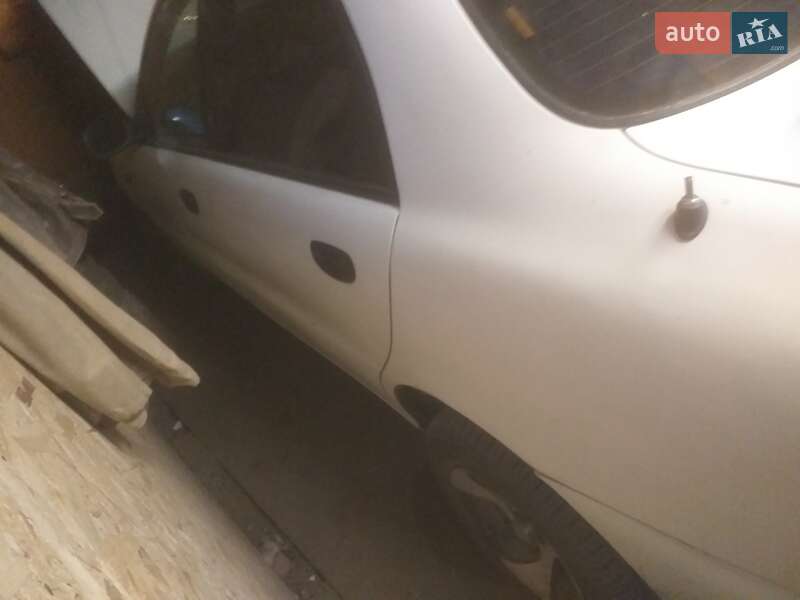 Седан Daewoo Lanos 2002 в Вознесенске