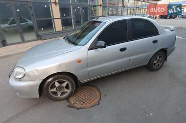 Daewoo Lanos  2003
