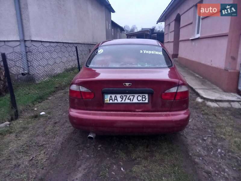 Седан Daewoo Lanos 2006 в Ужгороде